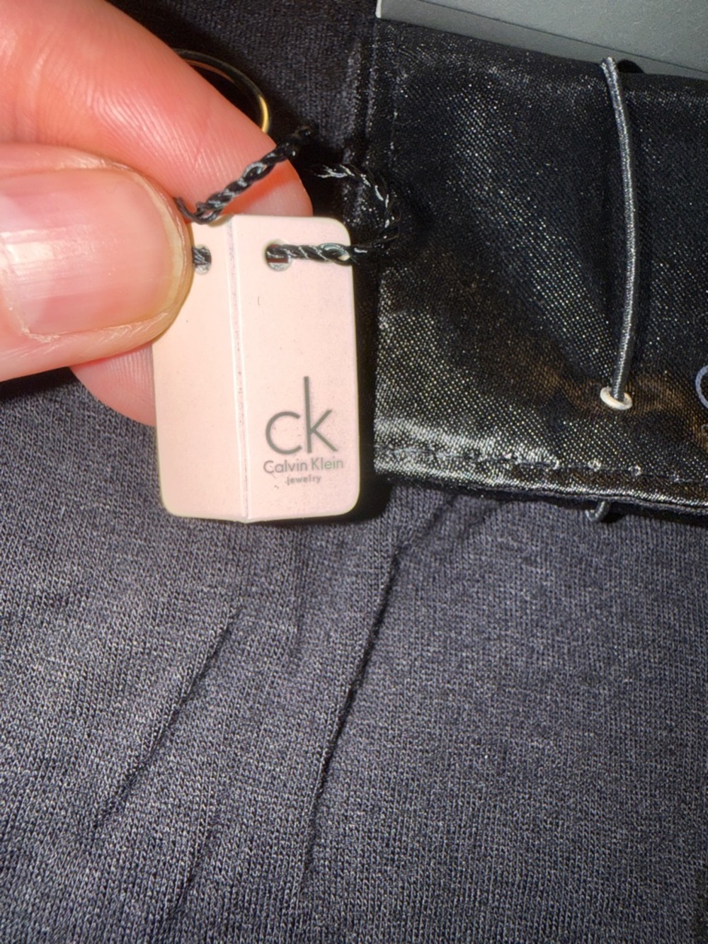 Calvin Klein Polished Silver Fidget Ring Size 7 With Dust Bag & Box NWT - Picture 4 of 7